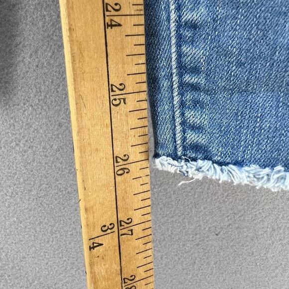 Vineyard Vines Women's Skinny Raw Hem Preppy Size 2 Blue Light Wash - Picture 5 of 13